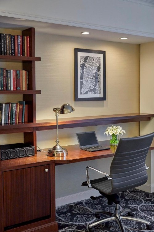 Loews Regency New York Hotel - image 38