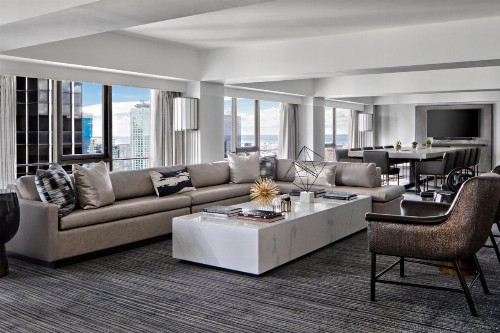 New York Marriott Marquis - image 22