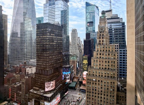 New York Marriott Marquis - image 49