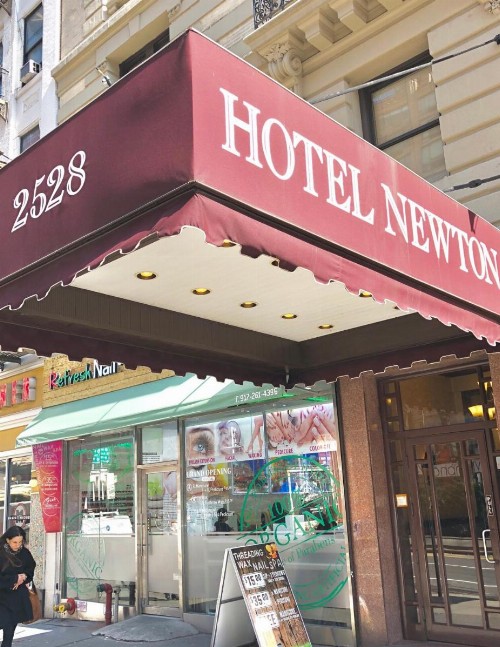 Hotel Newton - image 7