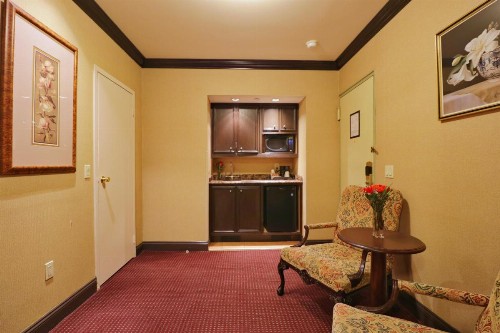 Hotel Newton - image 8