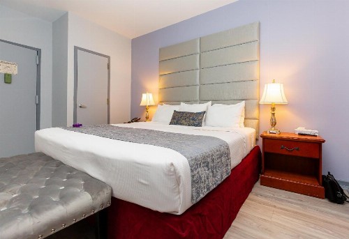 Hotel St. James - image 48