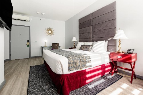 Hotel St. James - image 49