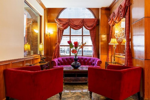 Hotel St. James - image 8