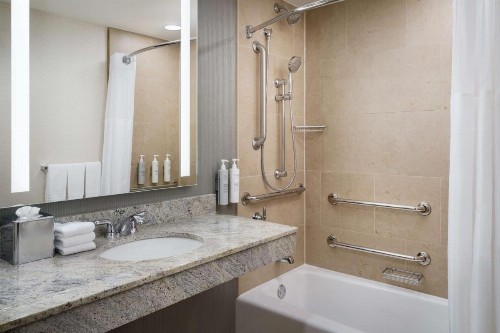 Hilton Garden Inn West 35th Street - image 26