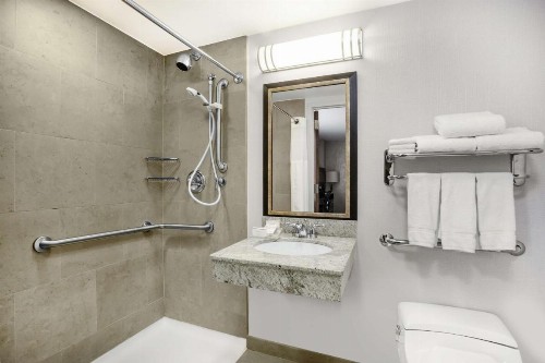 Hilton Garden Inn West 35th Street - image 27