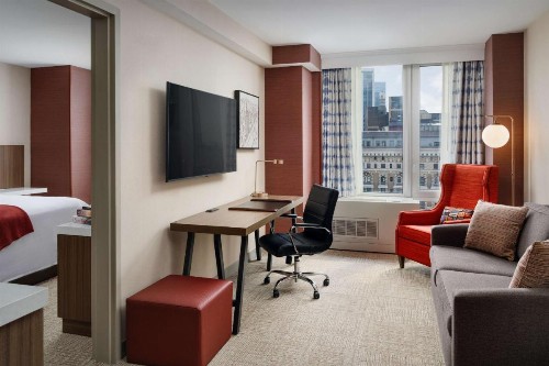 Hilton Garden Inn West 35th Street - image 30