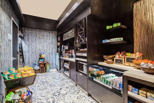 Hilton Garden Inn West 35th Street - image 41