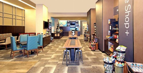 Hilton Garden Inn West 35th Street - image 43