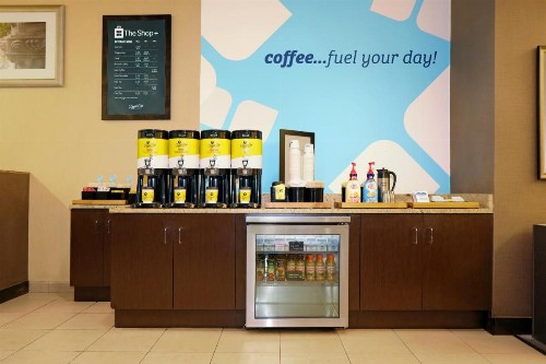 Hilton Garden Inn West 35th Street - image 45