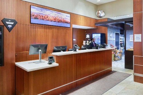 Hilton Garden Inn West 35th Street - image 7