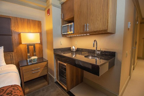 The Belvedere Hotel - image 13