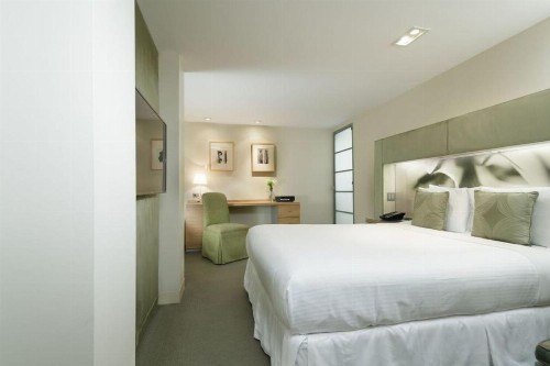 Shoreham Hotel - image 40