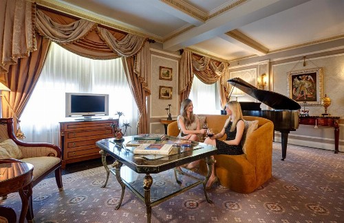 Hotel Elysee by Library Hotel Collection - image 16