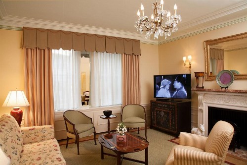 The Sherry Netherland - image 38