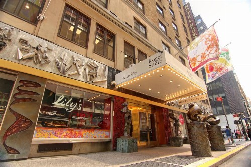 Roger Smith Hotel