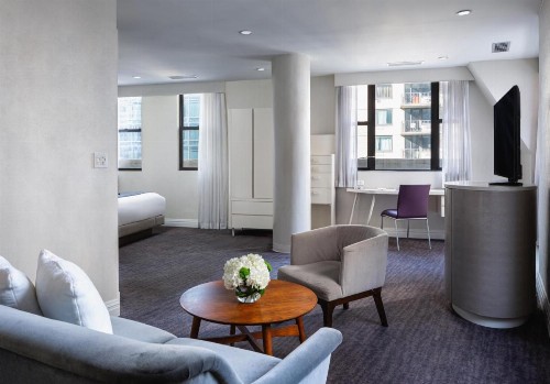 Dream Midtown - image 37