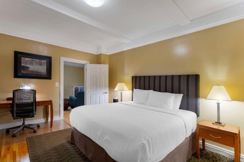 Best Western Plus Hospitality House Suites - image 12