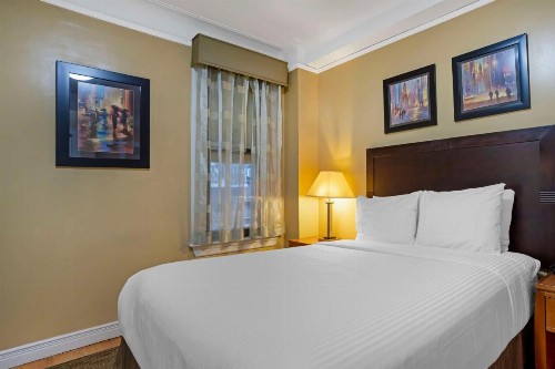 Best Western Plus Hospitality House Suites - image 17