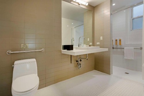 Best Western Plus Hospitality House Suites - image 40