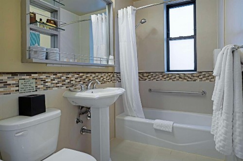 Best Western Plus Hospitality House Suites - image 48