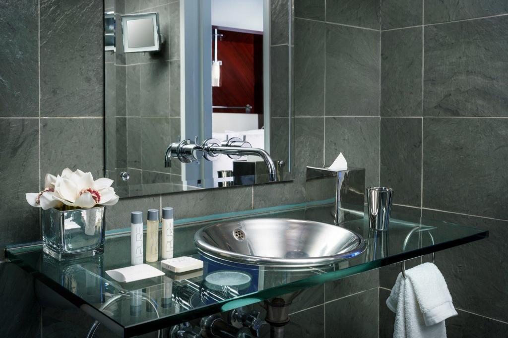 Royalton New York - image 7