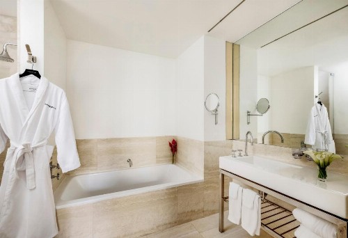 Bryant Park Hotel - image 39