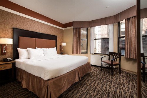 The Hotel at Fifth Avenue - image 22