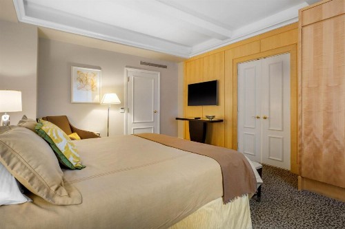 Omni Berkshire Place - image 8