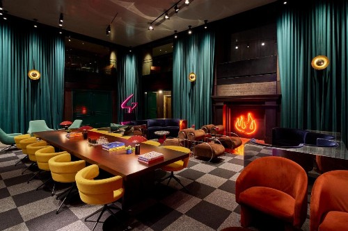 Paramount Hotel Times Square - image 2