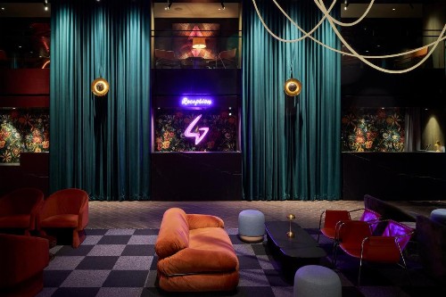Paramount Hotel Times Square - image 3