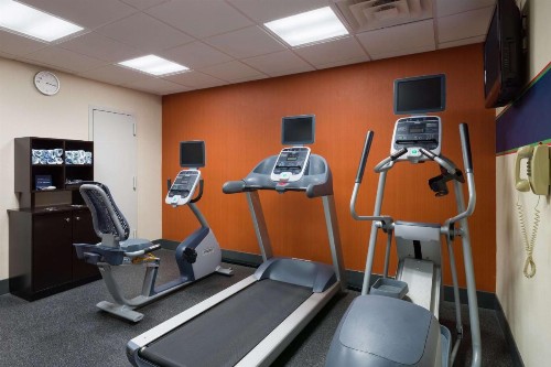 Hampton Inn Madison Square Garden - image 24