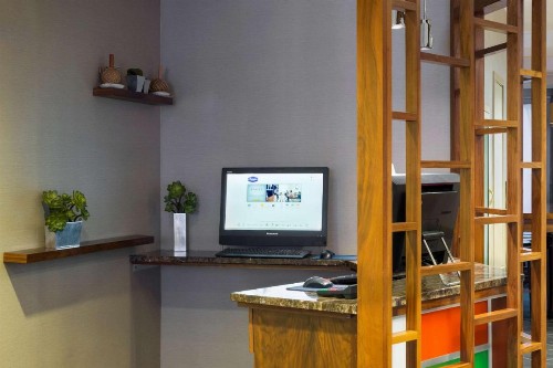 Hampton Inn Manhattan Chelsea - image 5