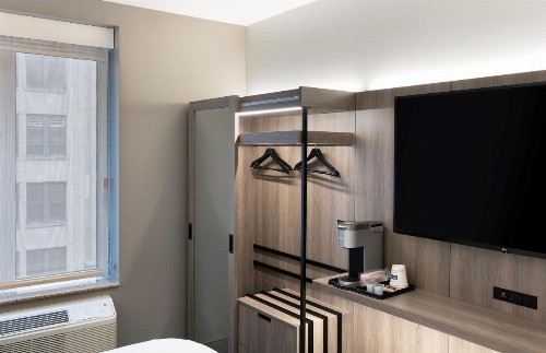 Holiday Inn Express New York City Chelsea an IHG Hotel - image 50
