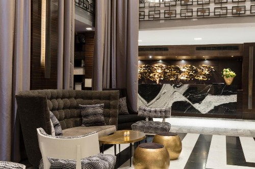 Empire Hotel - image 21