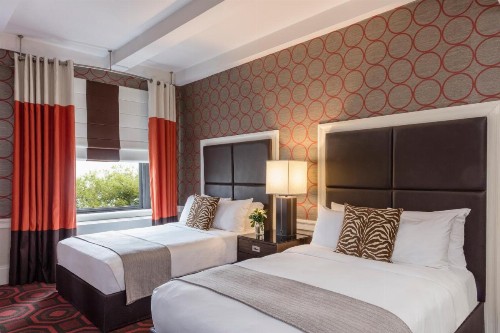 Empire Hotel - image 35