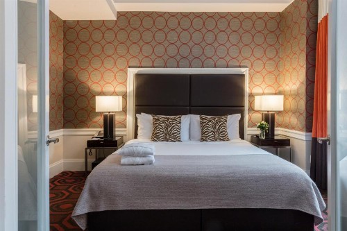 Empire Hotel - image 4