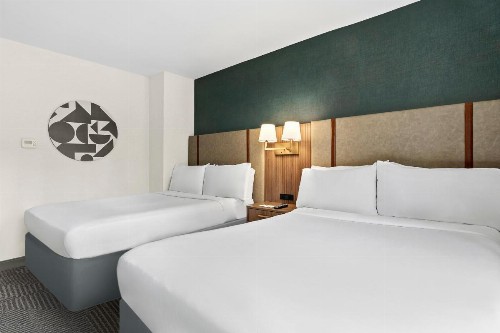 Holiday Inn Manhattan 6th Ave - Chelsea an IHG Hotel - image 16