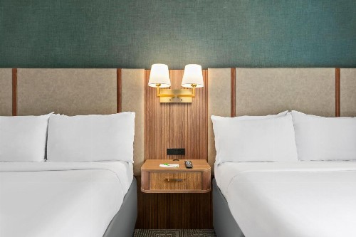 Holiday Inn Manhattan 6th Ave - Chelsea an IHG Hotel - image 18
