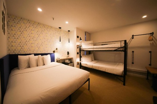 Doxie Hotel - image 15