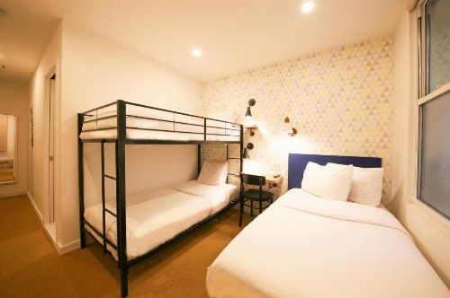 Doxie Hotel - image 21