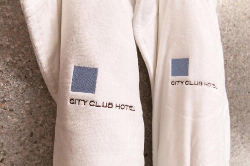 City Club Hotel - image 17