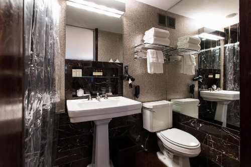 City Club Hotel - image 31