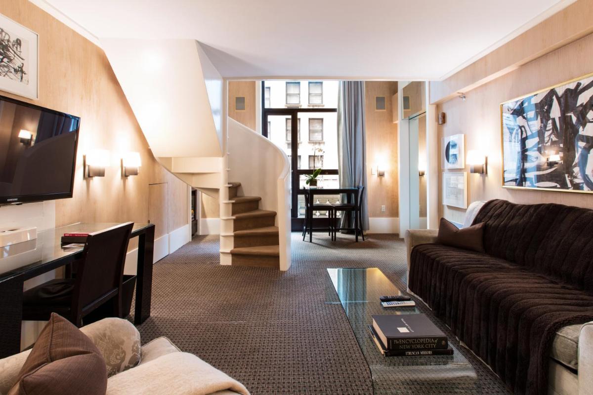City Club Hotel - image 7