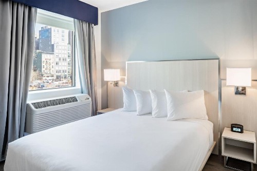 The Gatsby Hotel - image 17