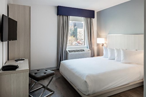 The Gatsby Hotel - image 19