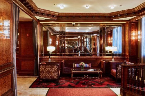Excelsior Hotel - image 5