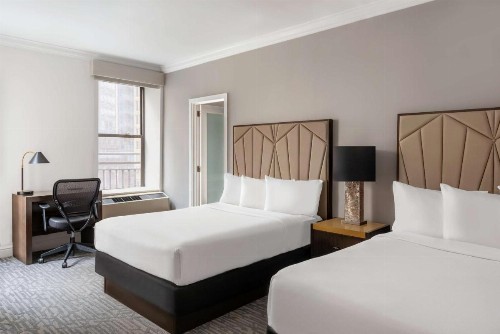 Martinique New York on Broadway Curio Collection by Hilton - image 20
