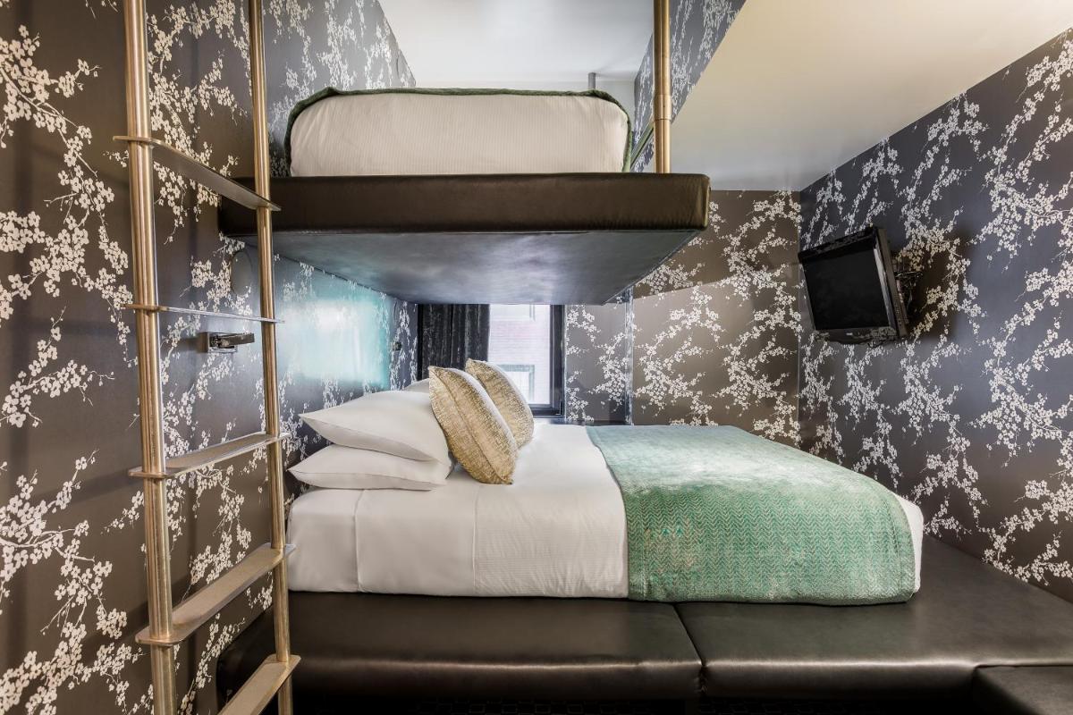 Room Mate Grace Boutique Hotel - image 5