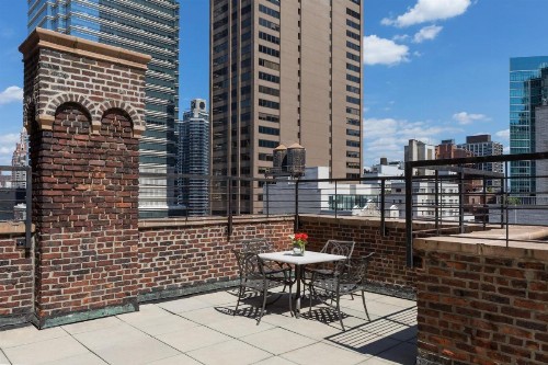 Hotel 57 - image 20
